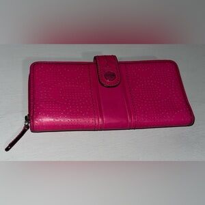 Coach Signature Leather Perforated C Full Size Wallet Zip Around Snap Pink